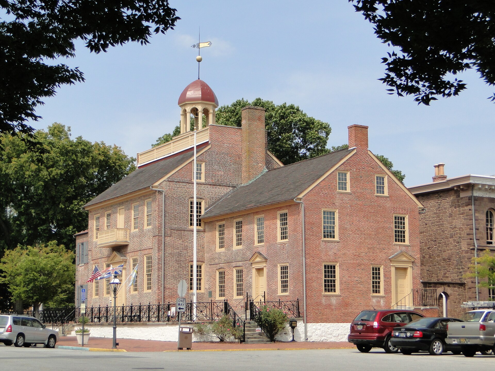 New Castle Court House Museum, host of William Penn Day in New Castle, Delaware